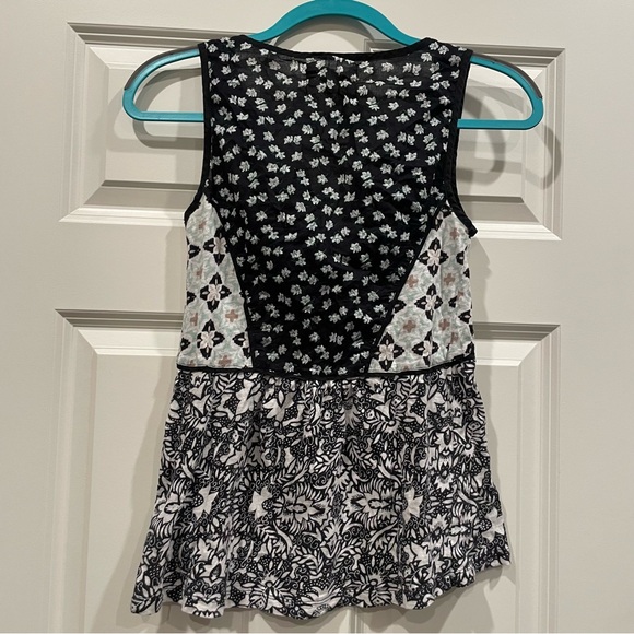 Anthropologie Akemi + Kin Printed Tank Top - Picture 2 of 8
